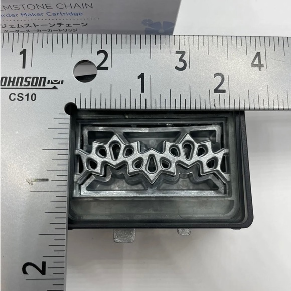 Creative Memories Gemstone Chain Border Maker Cartridge Punch  Brand New… - Picture 5 of 9